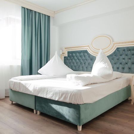 Hotel Miruna Сымбэта-де-Сус Экстерьер фото
