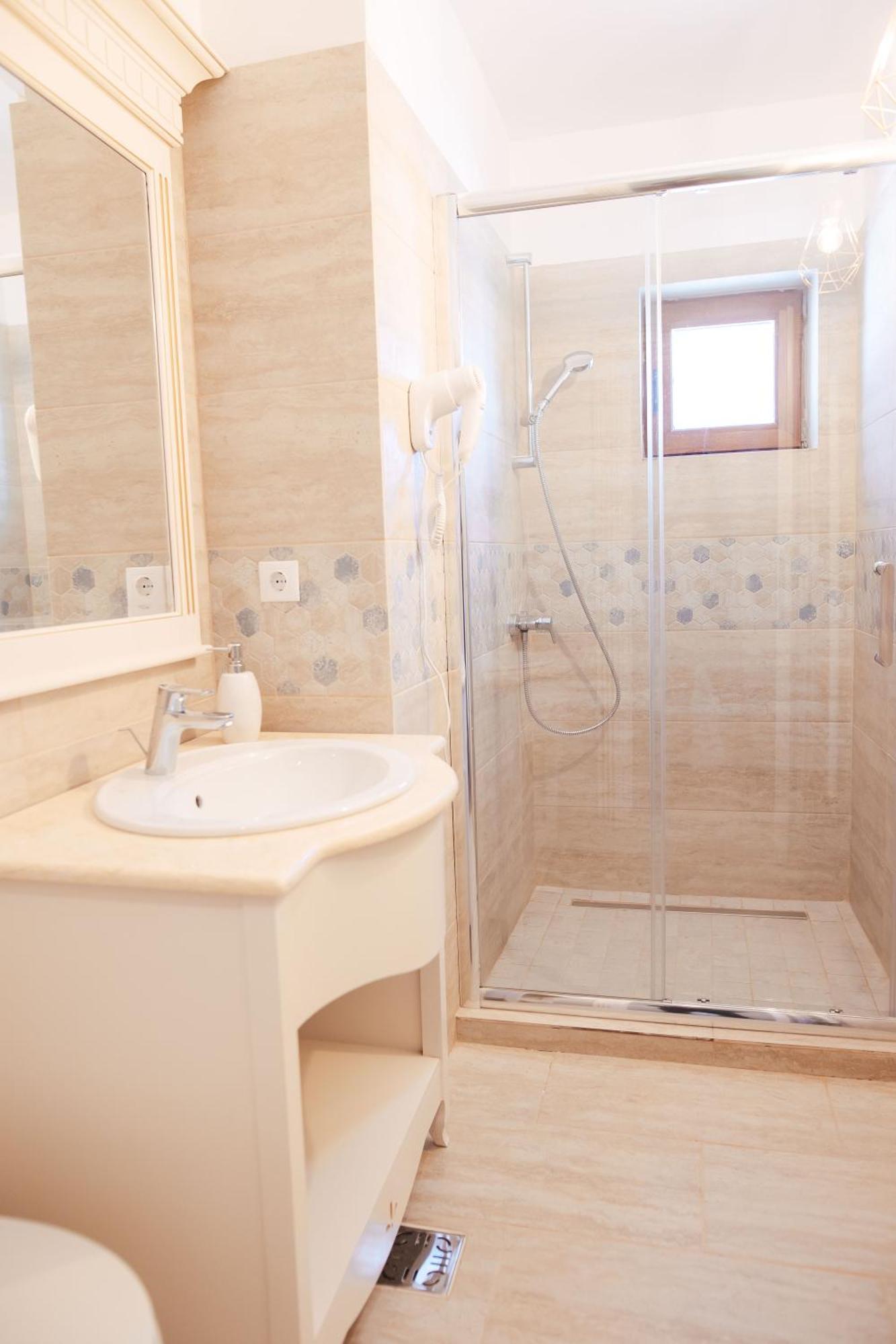 Hotel Miruna Сымбэта-де-Сус Экстерьер фото