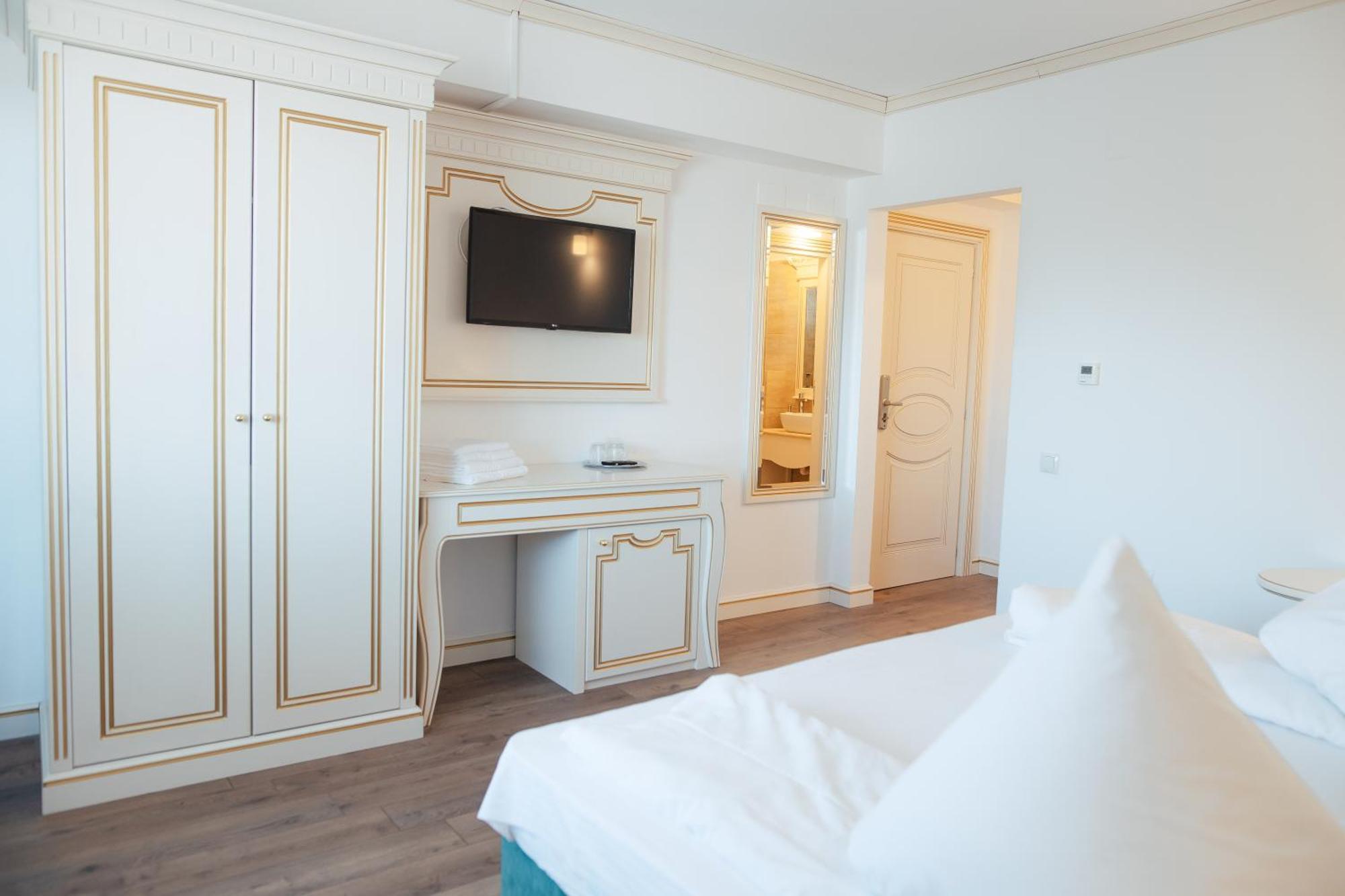 Hotel Miruna Сымбэта-де-Сус Экстерьер фото
